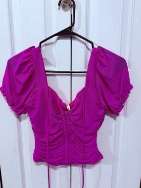 Women’s Puff Sleeve Ruched Crop Top - Fuchsia
